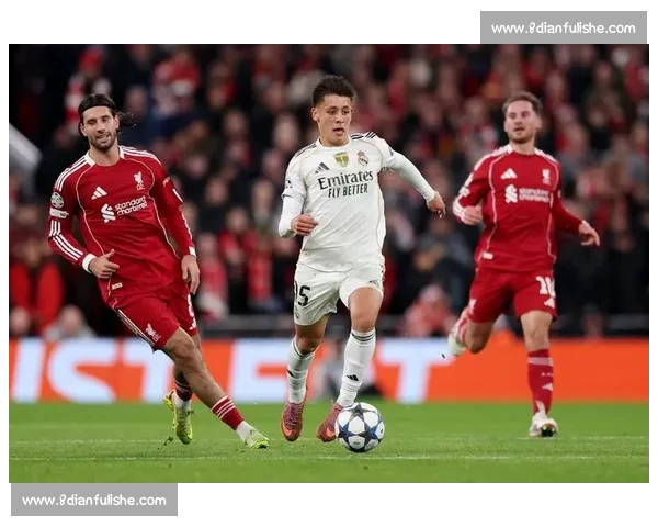 足球比分直播实时更新赛事实时数据全面解析权威平台精彩不漏追踪 足球比分直播实时更新赛事实时数据全面解析权威平台精彩不漏追踪